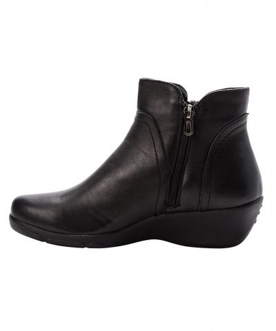 Women's Waverly Ankle Boots Black $34.08 Shoes