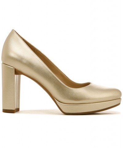 Berlin Pumps Gold $50.14 Shoes