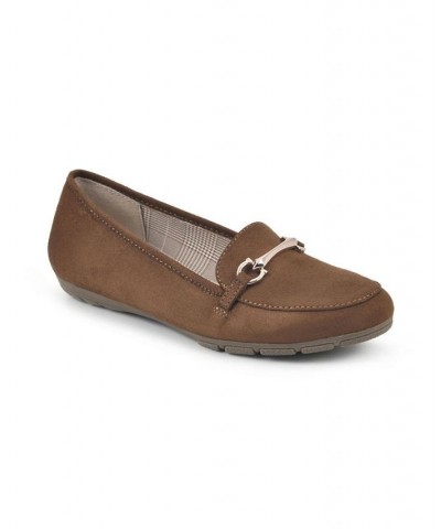 Women's Glowing Loafer Flats Tan Smooth $31.74 Shoes