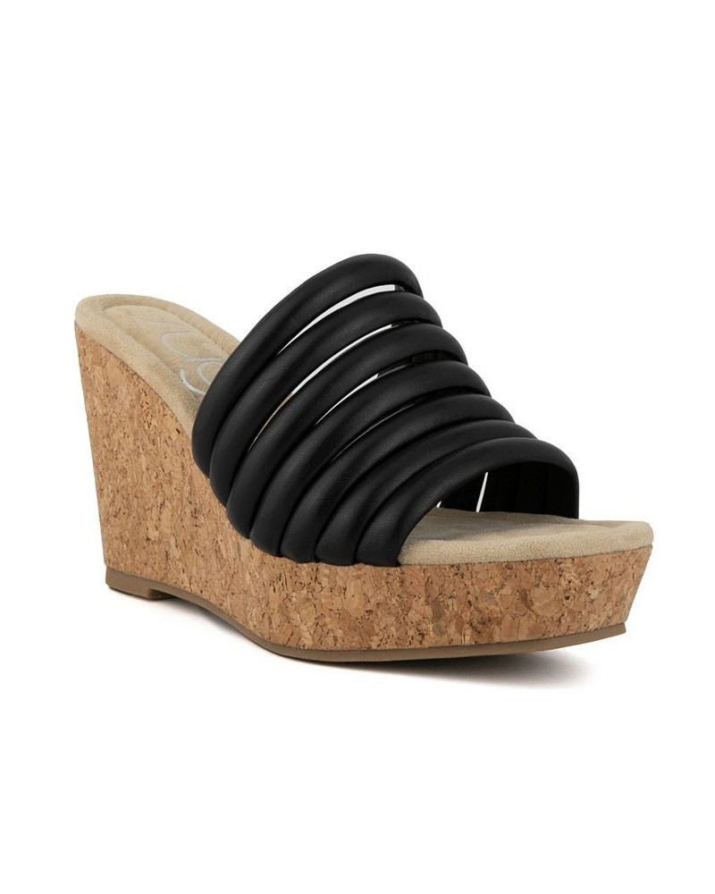 Women's Hero Wedge Sandals Black $33.00 Shoes