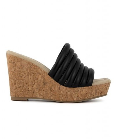 Women's Hero Wedge Sandals Black $33.00 Shoes