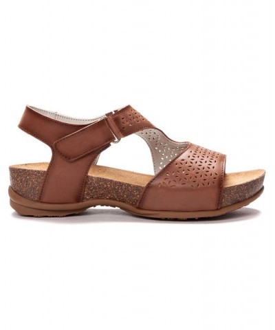 Women's Phoebe Sandals Brown $40.48 Shoes